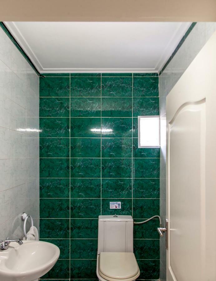 Vparaskevi Nydri  Bagian luar foto